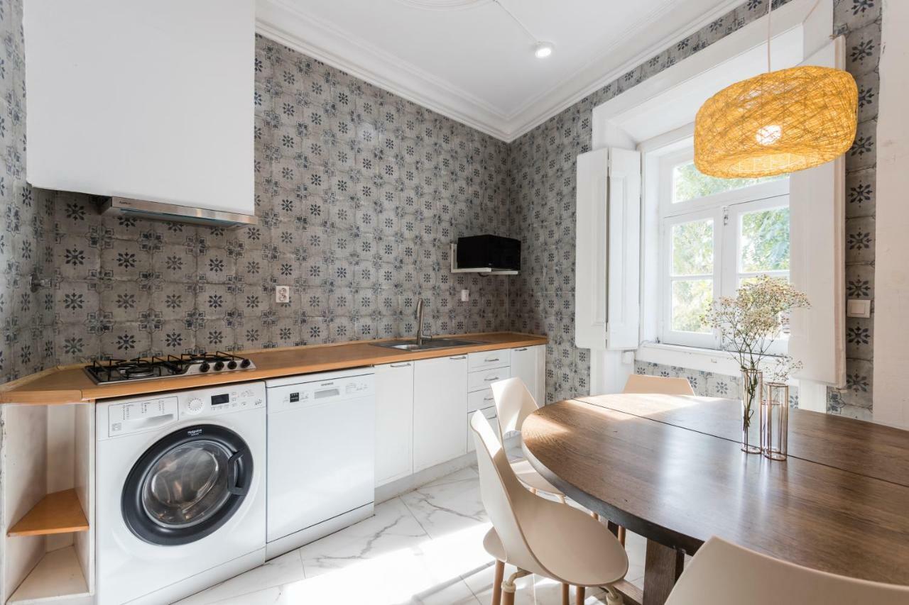 Alfama Tale Four-Bedroom Apartment W/ River View - By Lu Holidays Lisboa Exterior foto