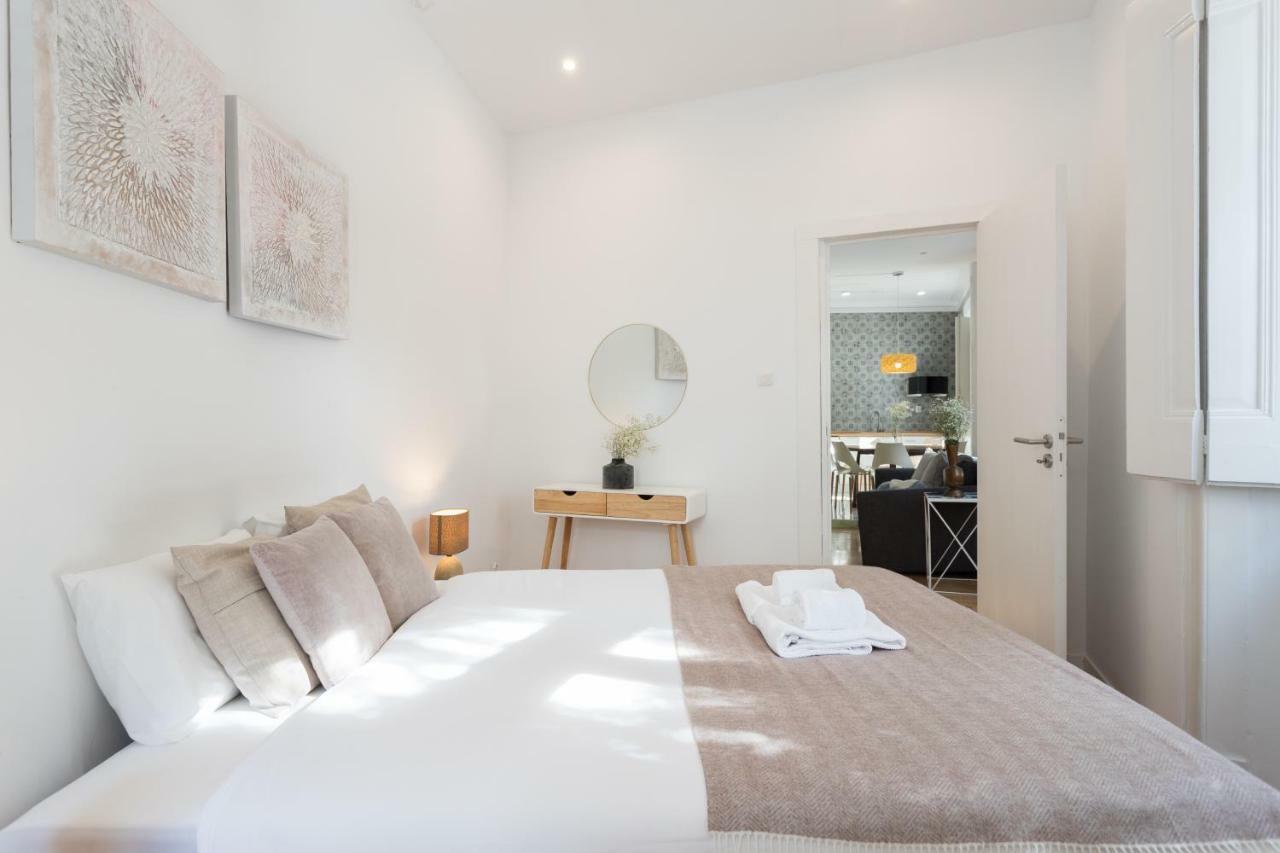 Alfama Tale Four-Bedroom Apartment W/ River View - By Lu Holidays Lisboa Exterior foto